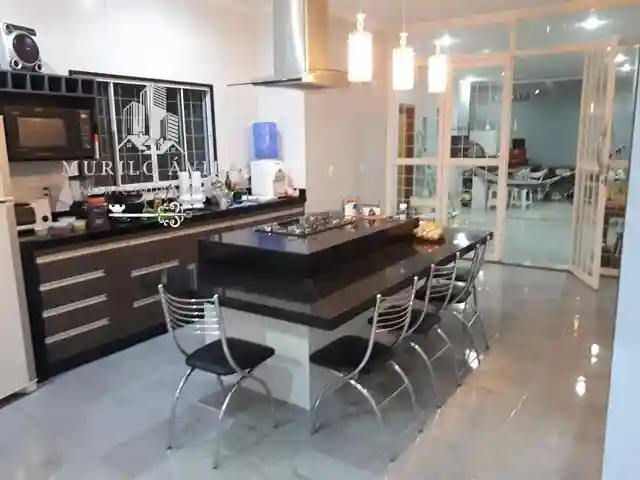 Casa com 3 quartos à venda, 360m² — foto 12 de 17