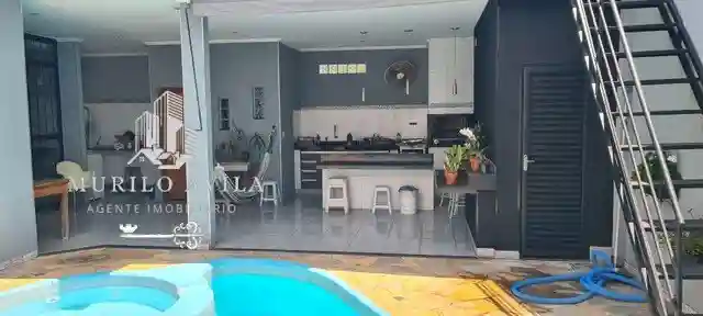 Casa com 3 quartos à venda, 360m² — foto 15 de 17