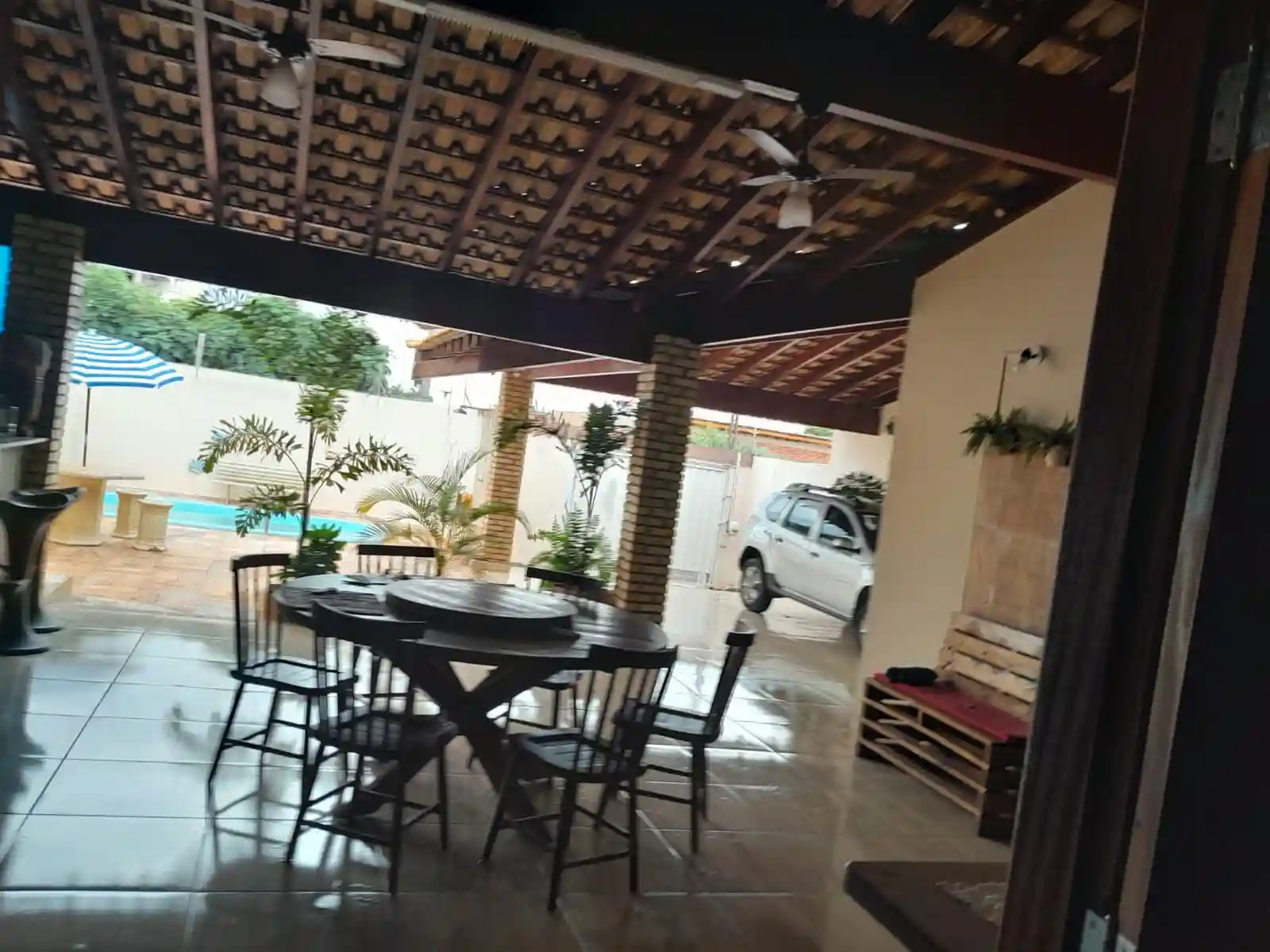 Casa à venda — foto 1 de 5