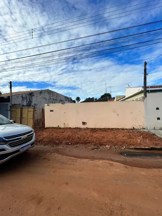 Terreno / Lote / Condomínio à venda — foto 2 de 2