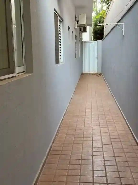 Casa de Condomínio com 3 quartos para aluguel, 300m² — foto 5 de 16