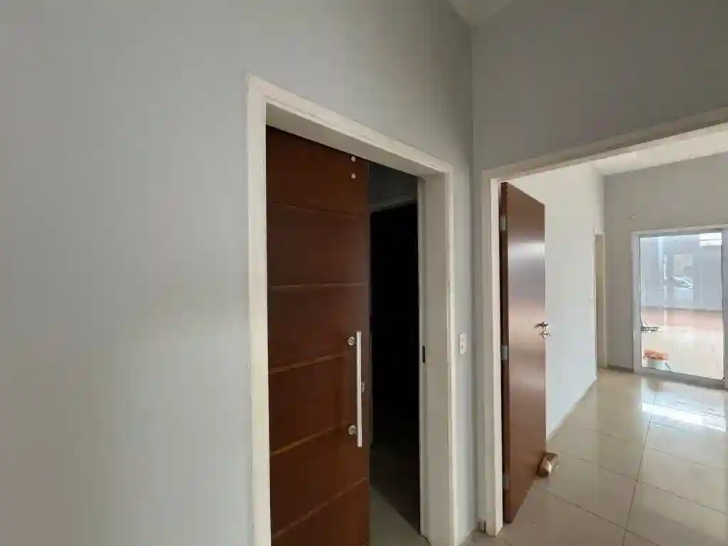 Casa de Condomínio com 3 quartos para aluguel, 300m² — foto 14 de 16