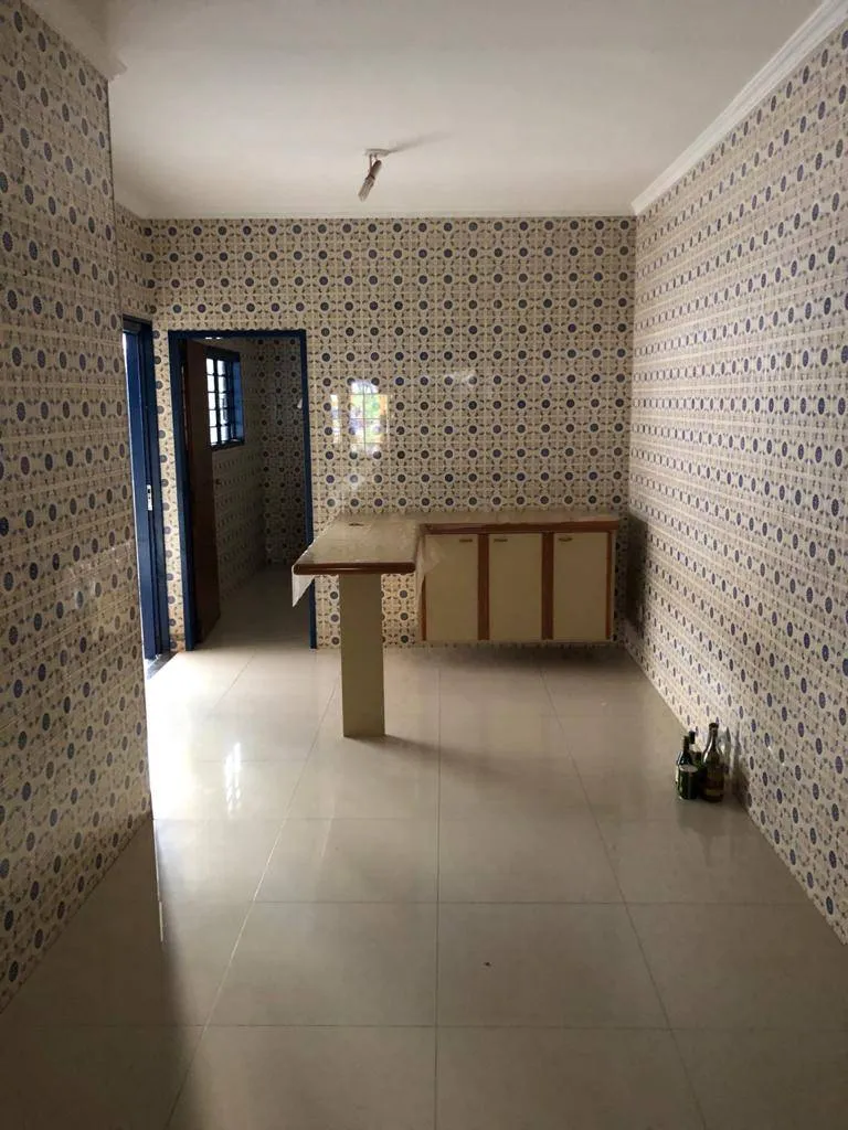 Casa com 3 quartos à venda, 320m² — foto 15 de 23