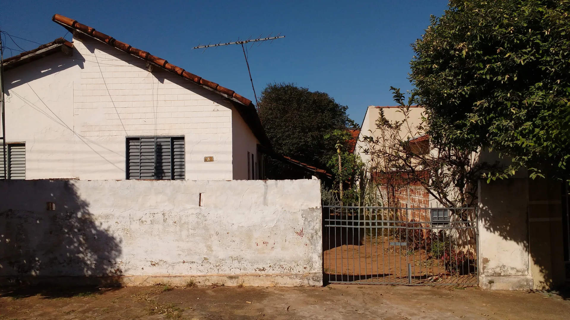 Casa à venda, 356m² — foto 1 de 4