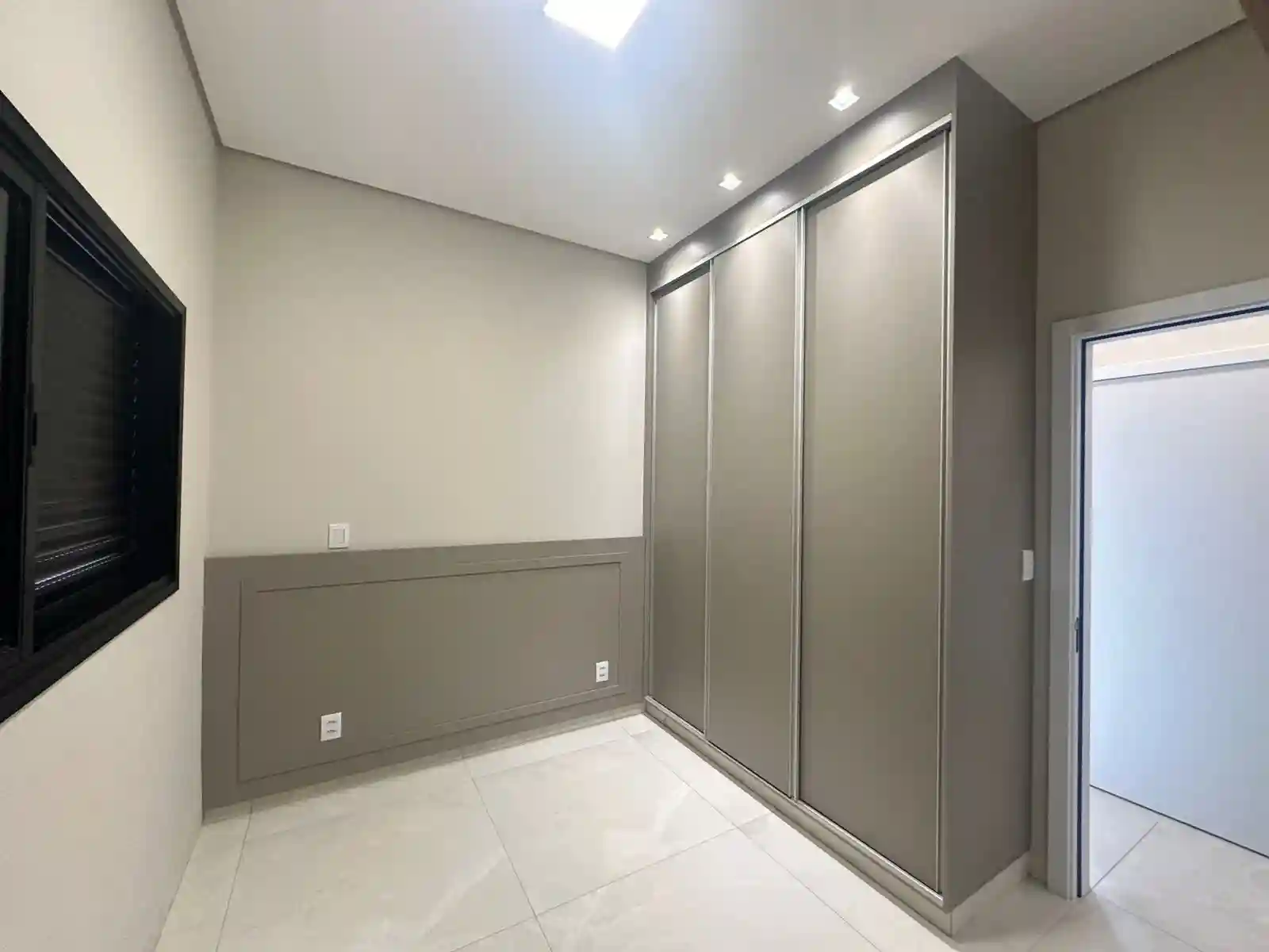 Casa de Condomínio com 3 quartos à venda, 160m² — foto 17 de 18