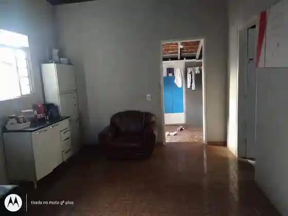 Casa com 3 quartos à venda, 180m² — foto 3 de 9