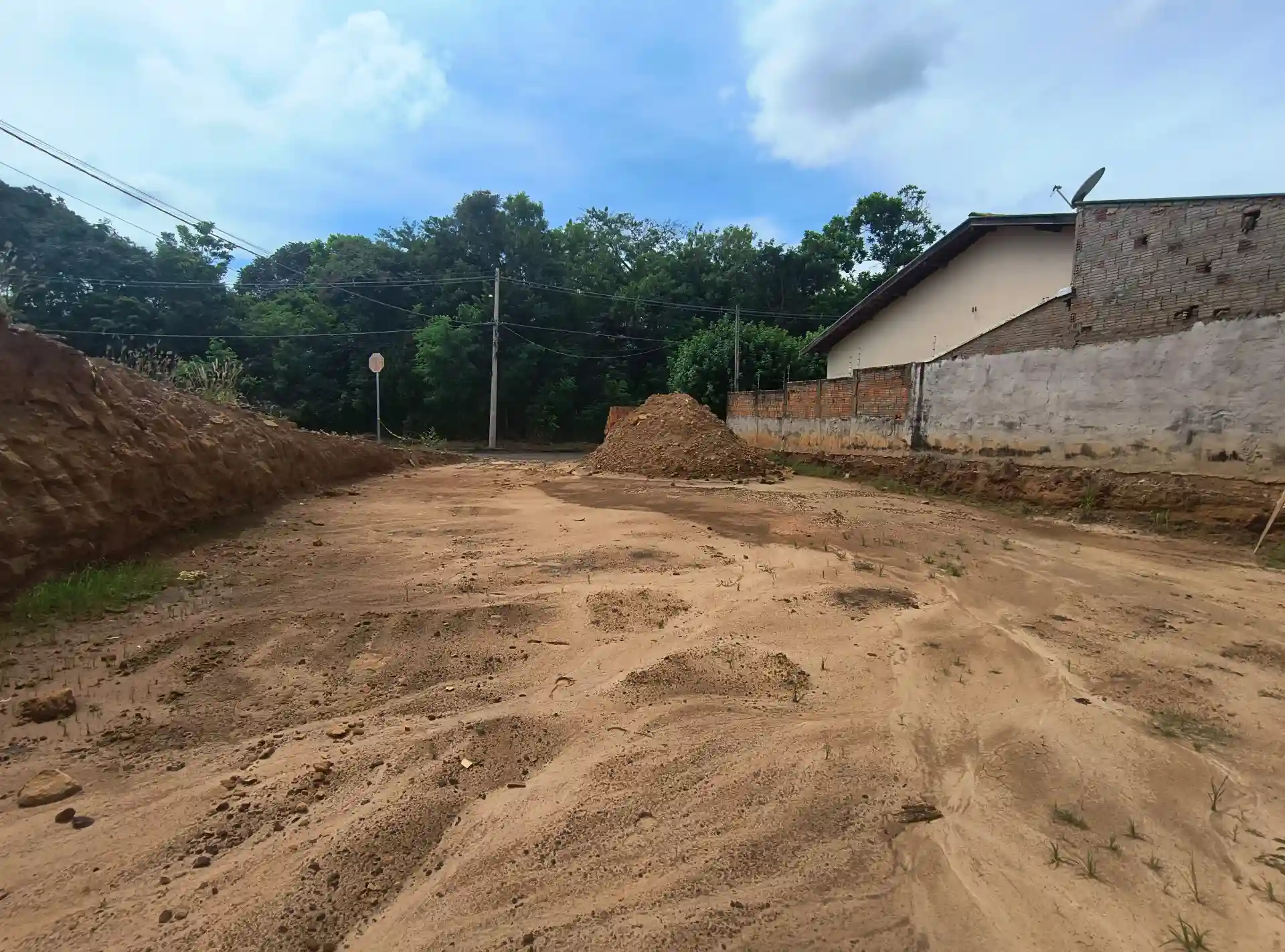 Terreno / Lote / Condomínio  à venda, 329m² — foto 5 de 8