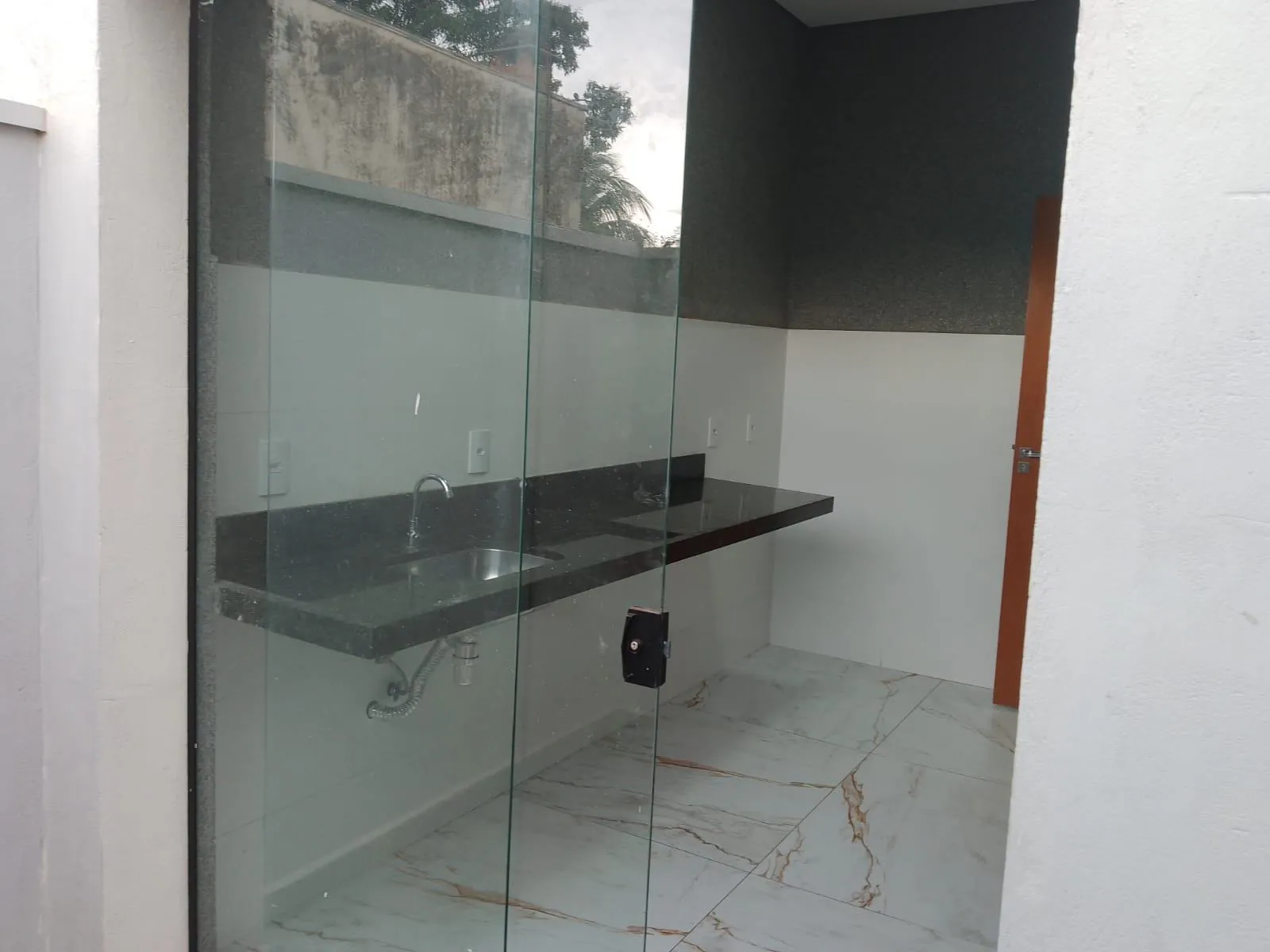 Loja / Salão / Ponto Comercial para aluguel, 90m² — foto 6 de 6