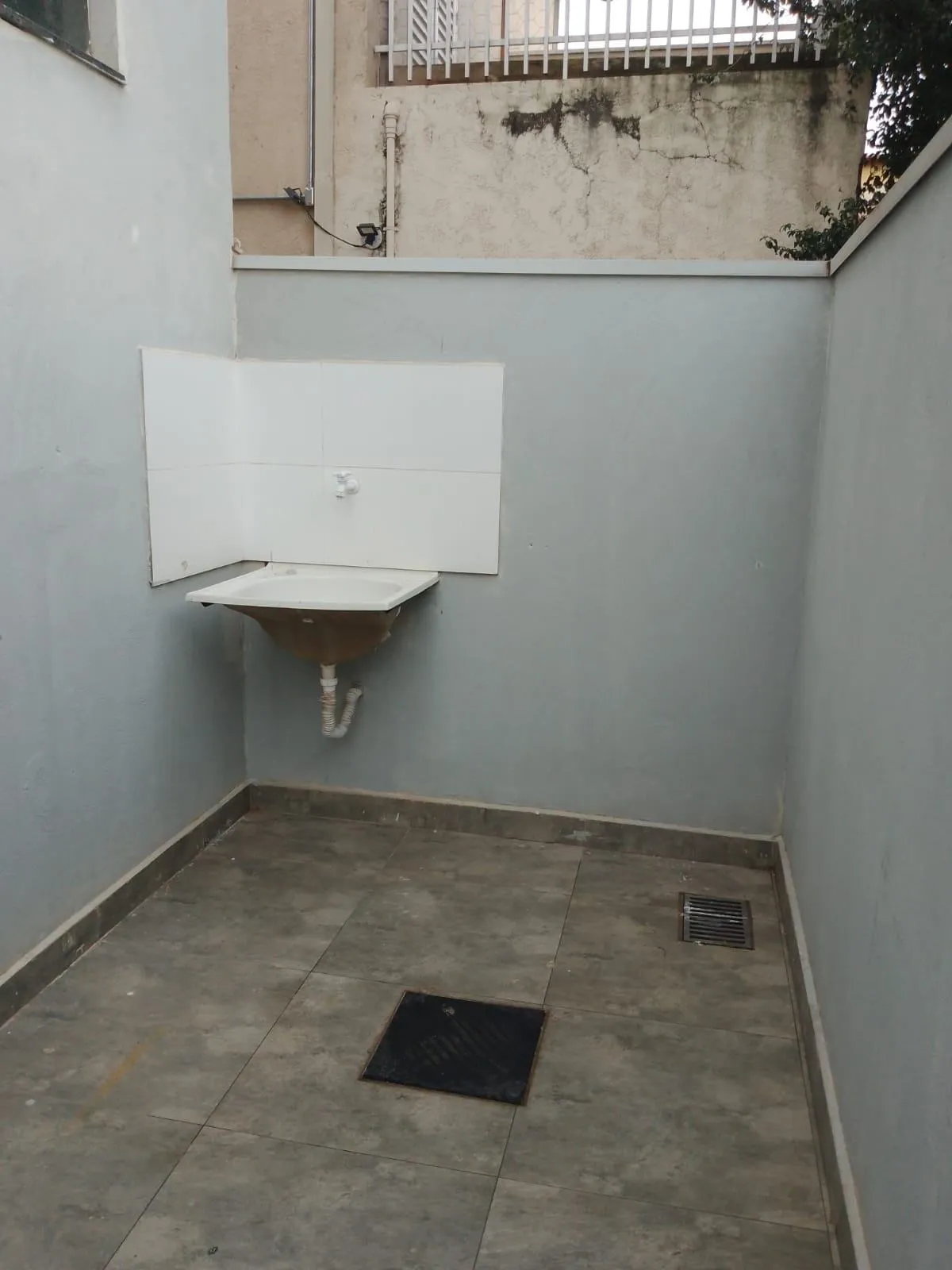 Loja / Salão / Ponto Comercial para aluguel, 90m² — foto 5 de 6
