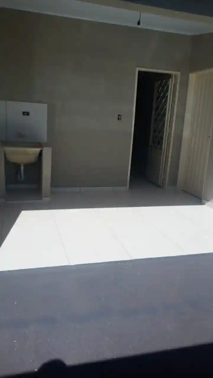 Casa com 3 quartos à venda, 200m² — foto 7 de 9