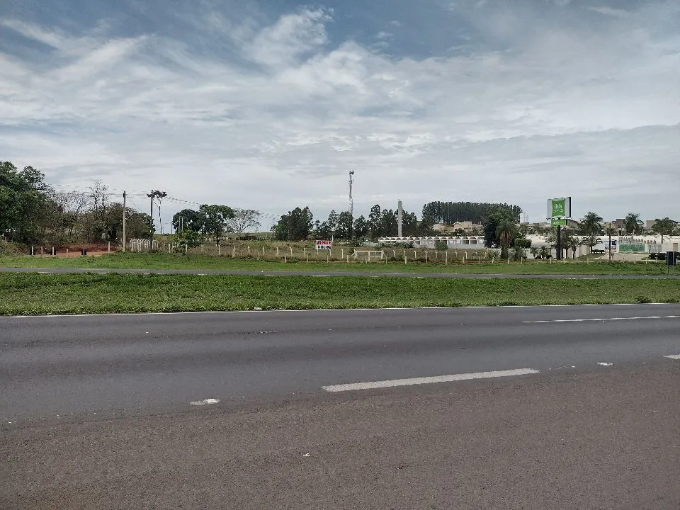 Terreno / Lote / Condomínio à venda — foto 3 de 7