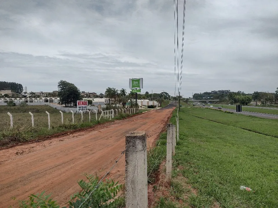 Terreno / Lote / Condomínio à venda — foto 6 de 7