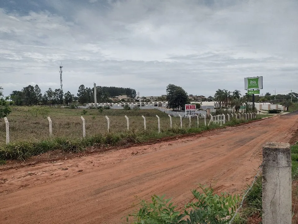 Terreno / Lote / Condomínio à venda — foto 7 de 7