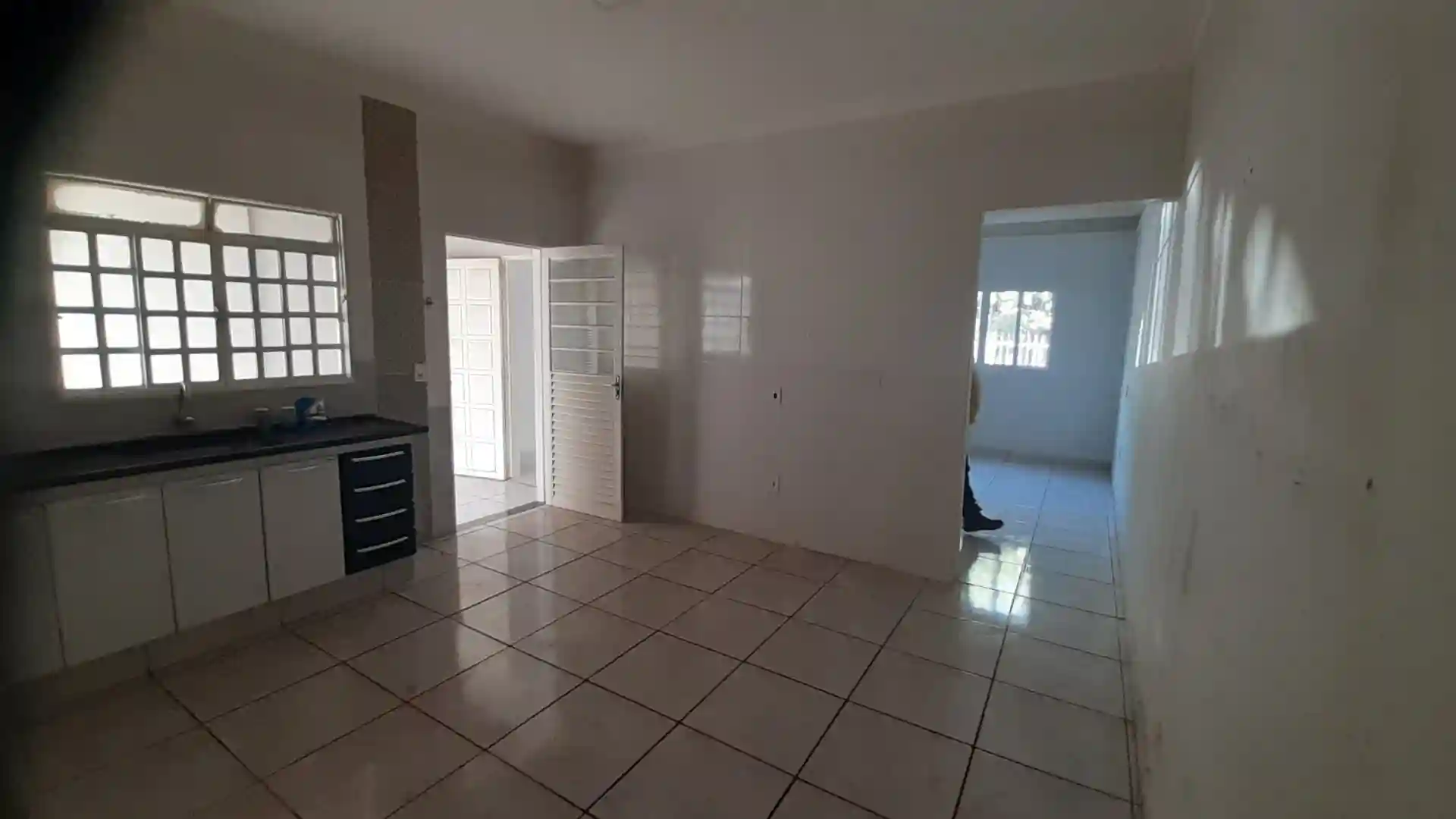 Casa com 2 quartos à venda, 180m² — foto 4 de 13