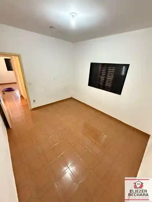 Casa com 3 quartos à venda, 100m² — foto 2 de 19