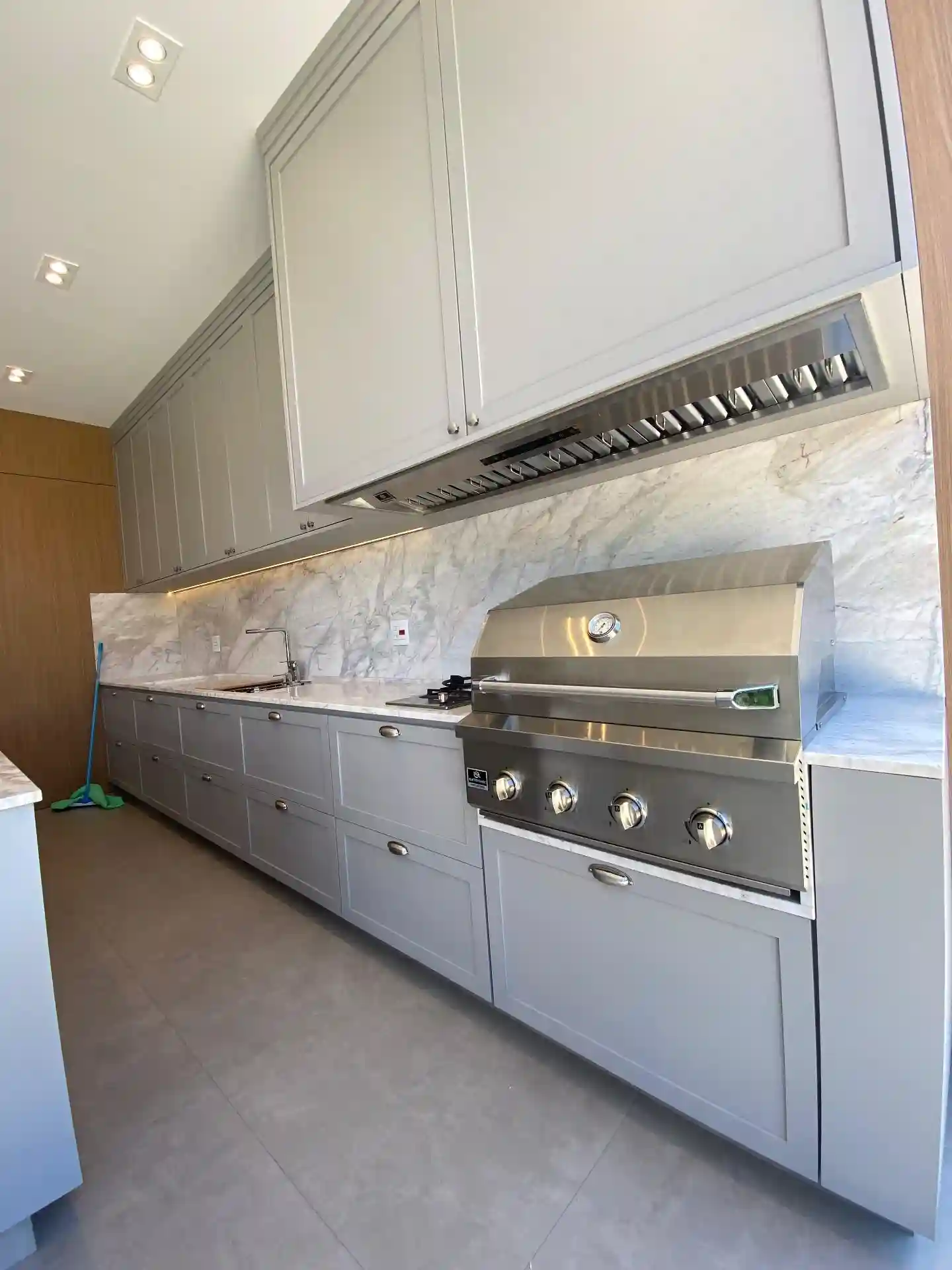 Casa de Condomínio com 4 quartos à venda, 565m² — foto 10 de 33