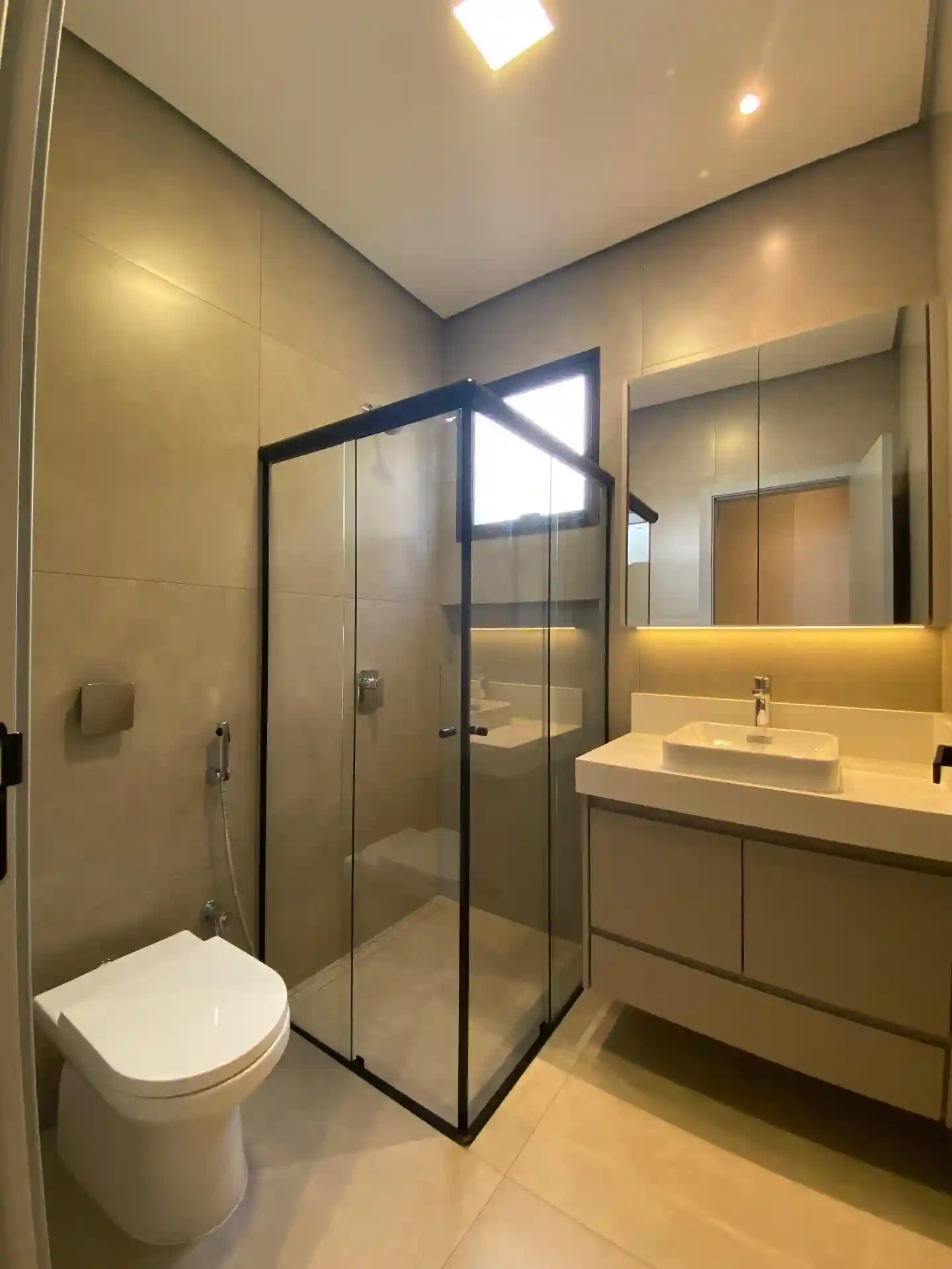 Casa de Condomínio com 4 quartos à venda, 565m² — foto 20 de 33