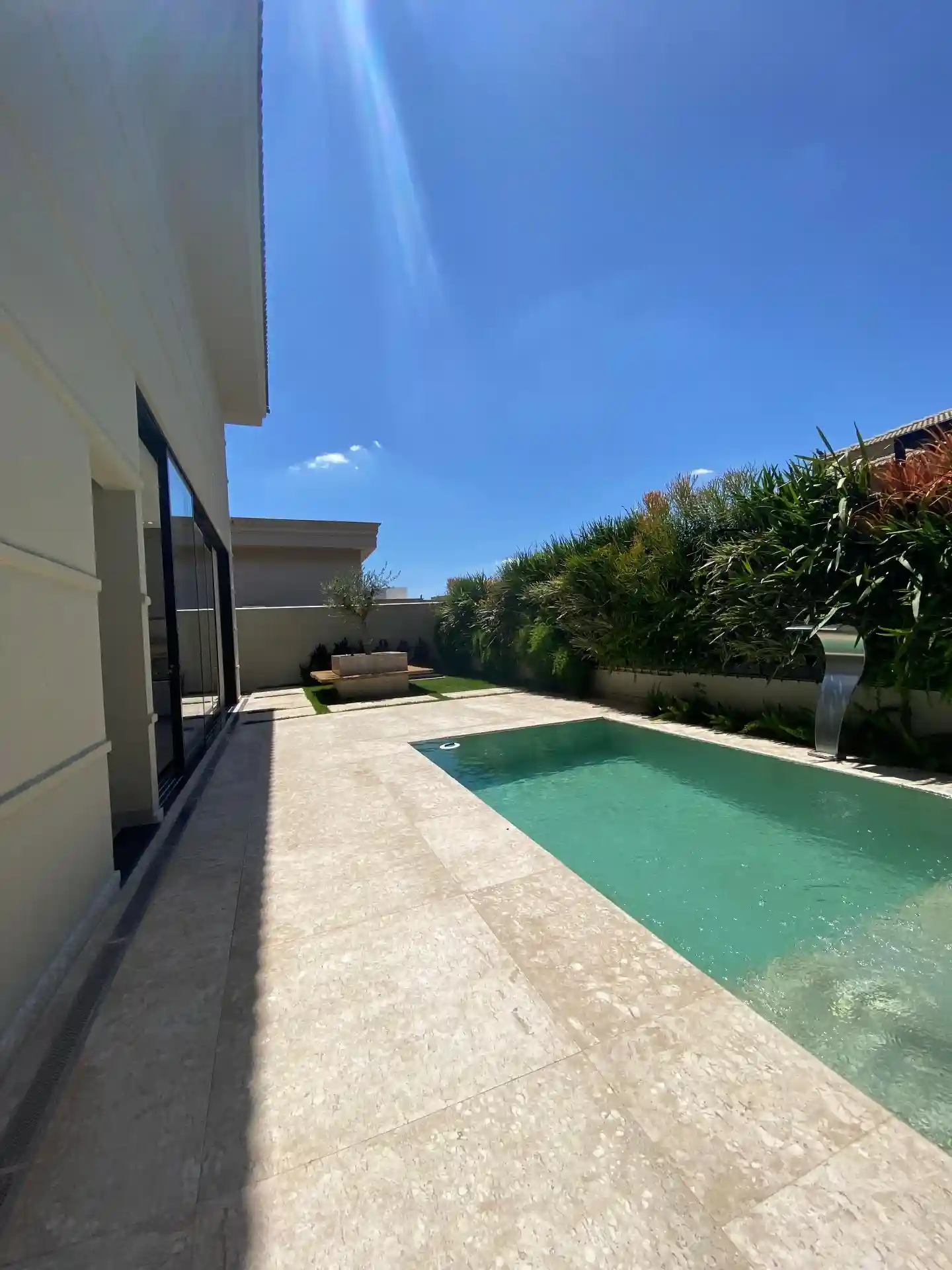 Casa de Condomínio com 4 quartos à venda, 565m² — foto 17 de 33
