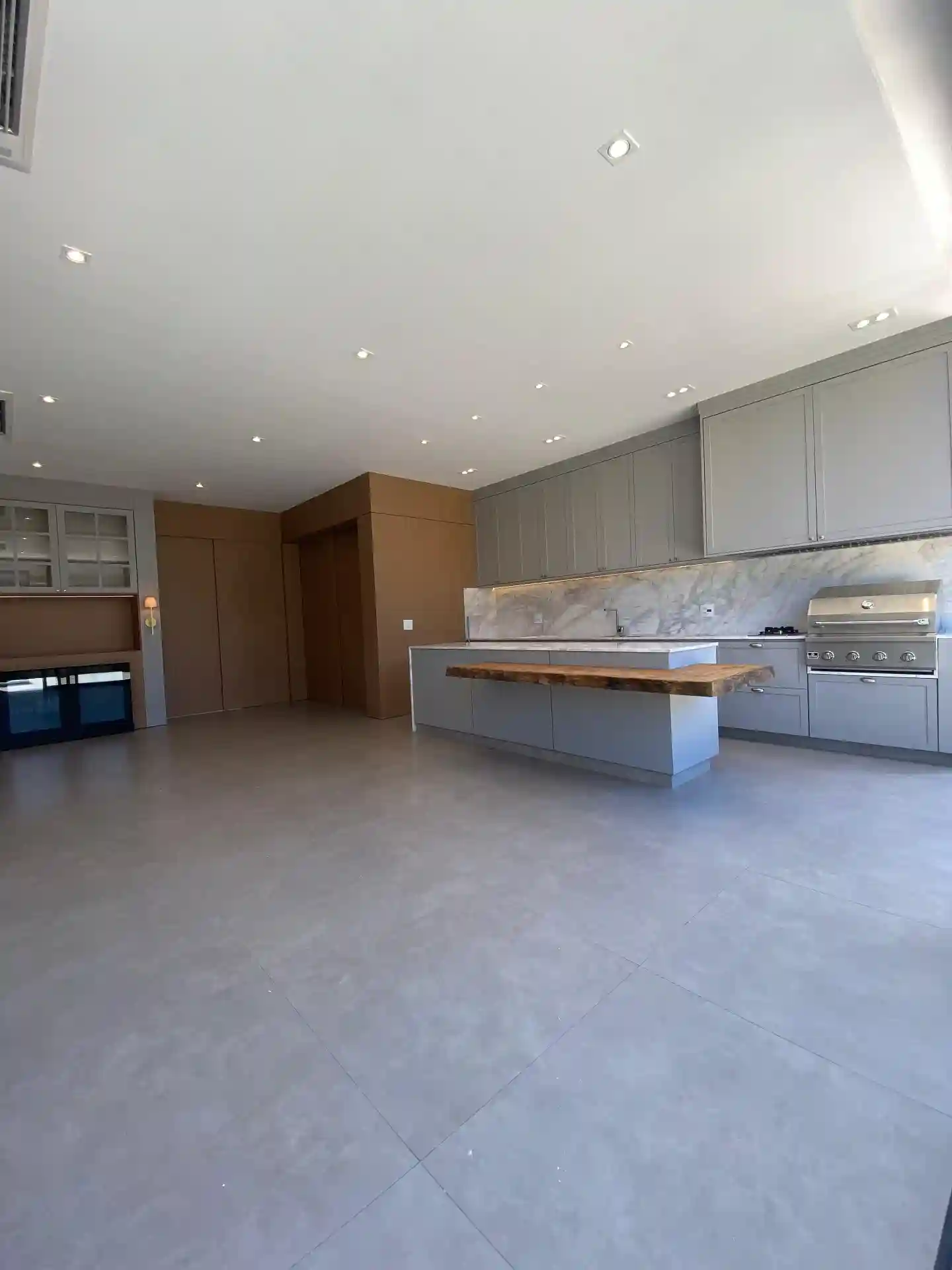 Casa de Condomínio com 4 quartos à venda, 565m² — foto 9 de 33