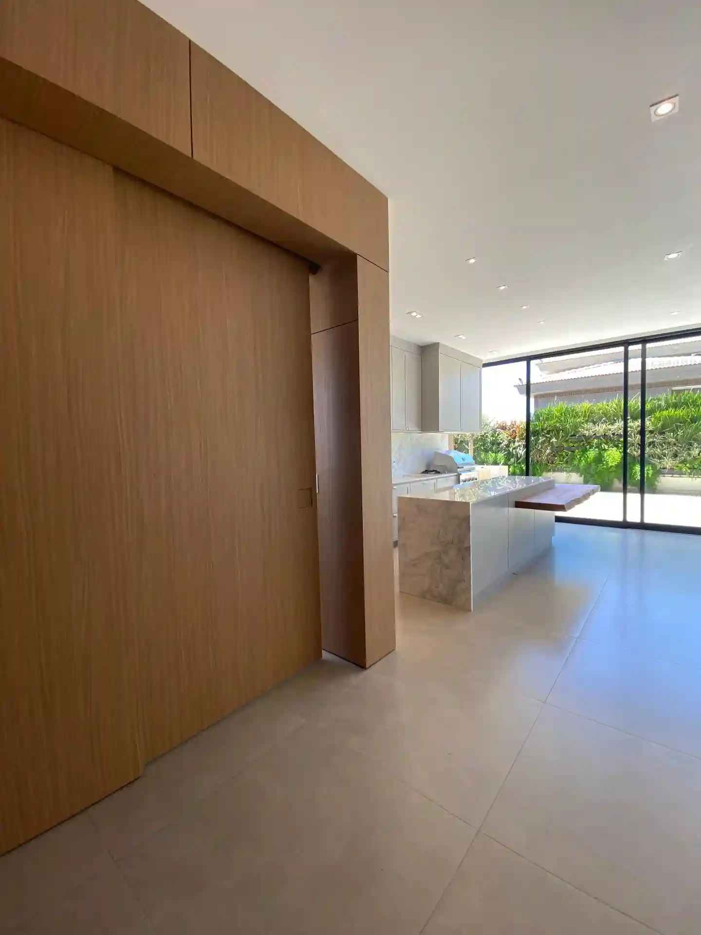 Casa de Condomínio com 4 quartos à venda, 565m² — foto 7 de 33