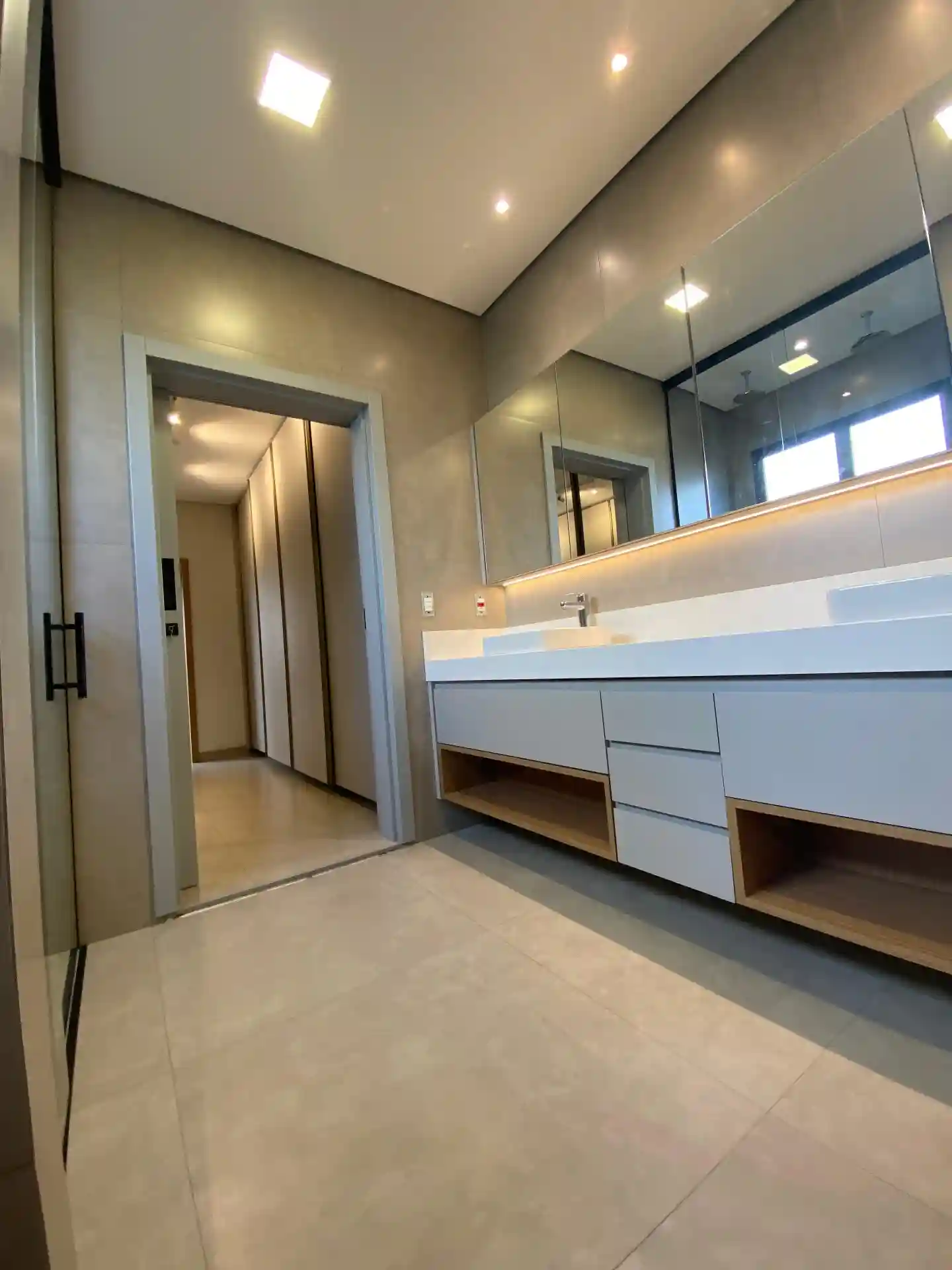 Casa de Condomínio com 4 quartos à venda, 565m² — foto 28 de 33