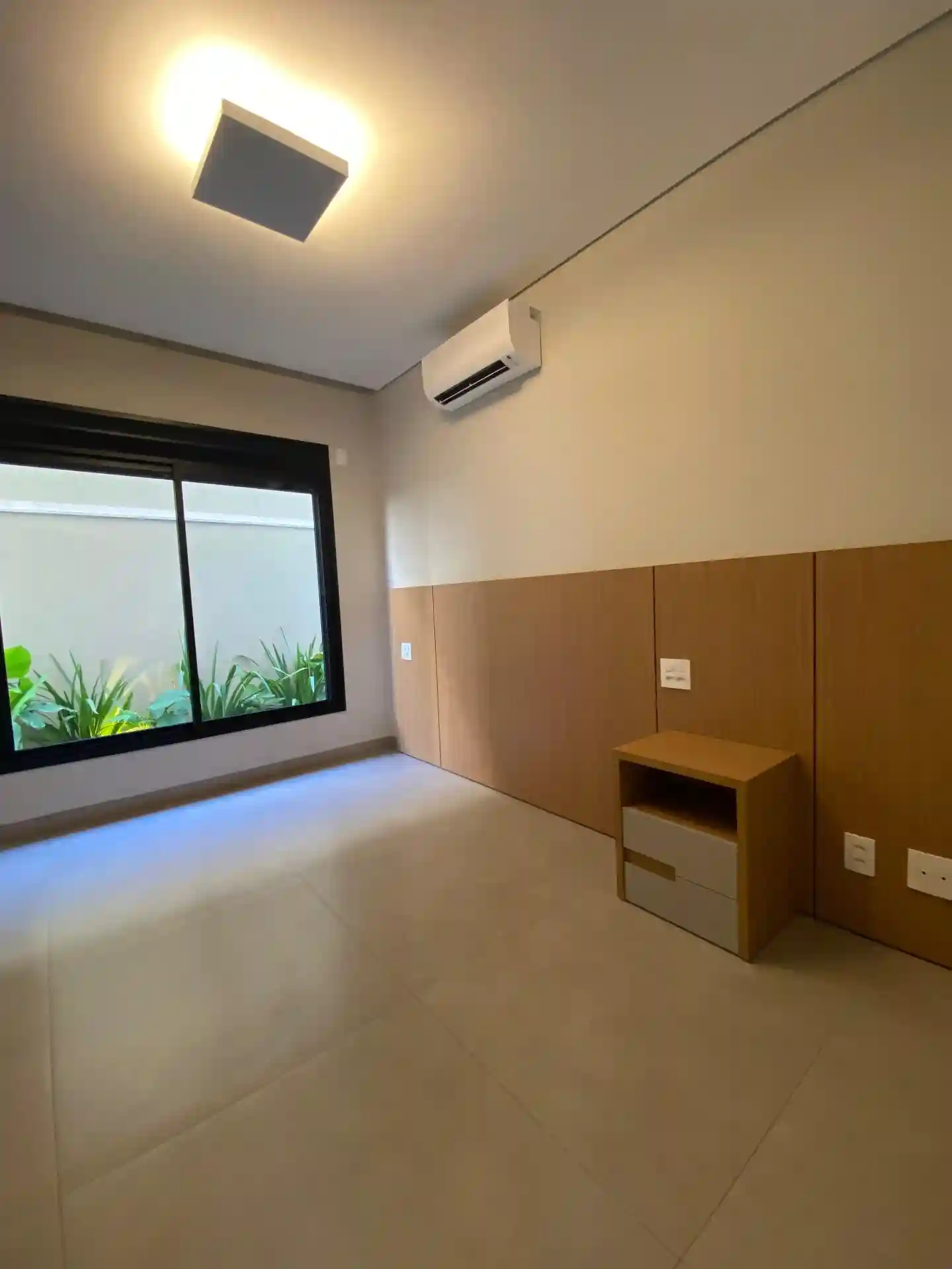 Casa de Condomínio com 4 quartos à venda, 565m² — foto 15 de 33