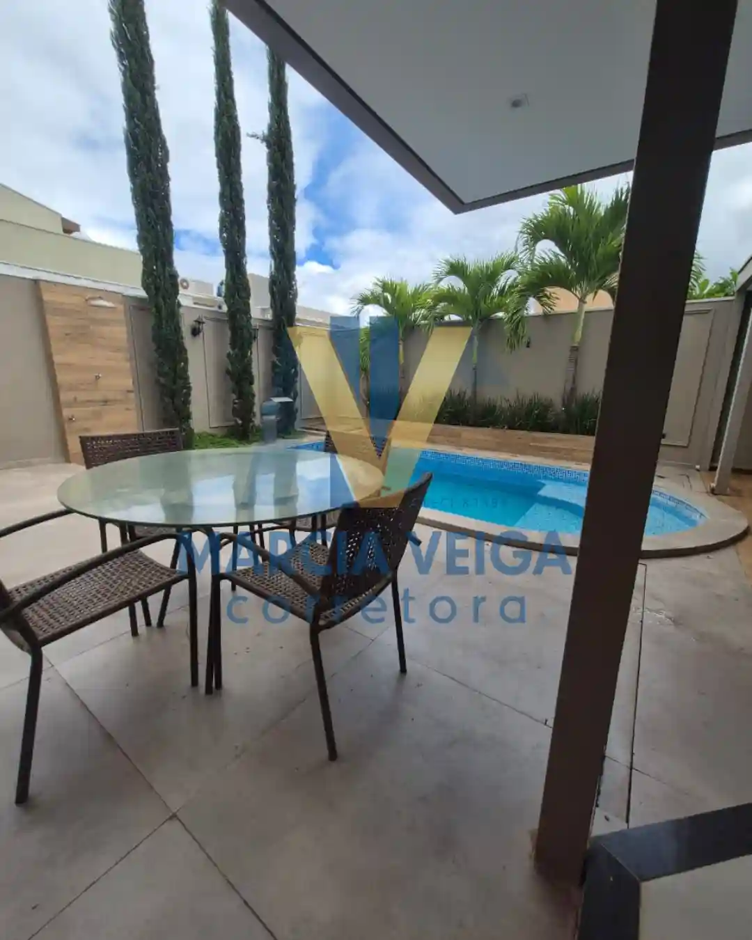 Casa de Condomínio com 3 quartos à venda, 320m² — foto 9 de 37