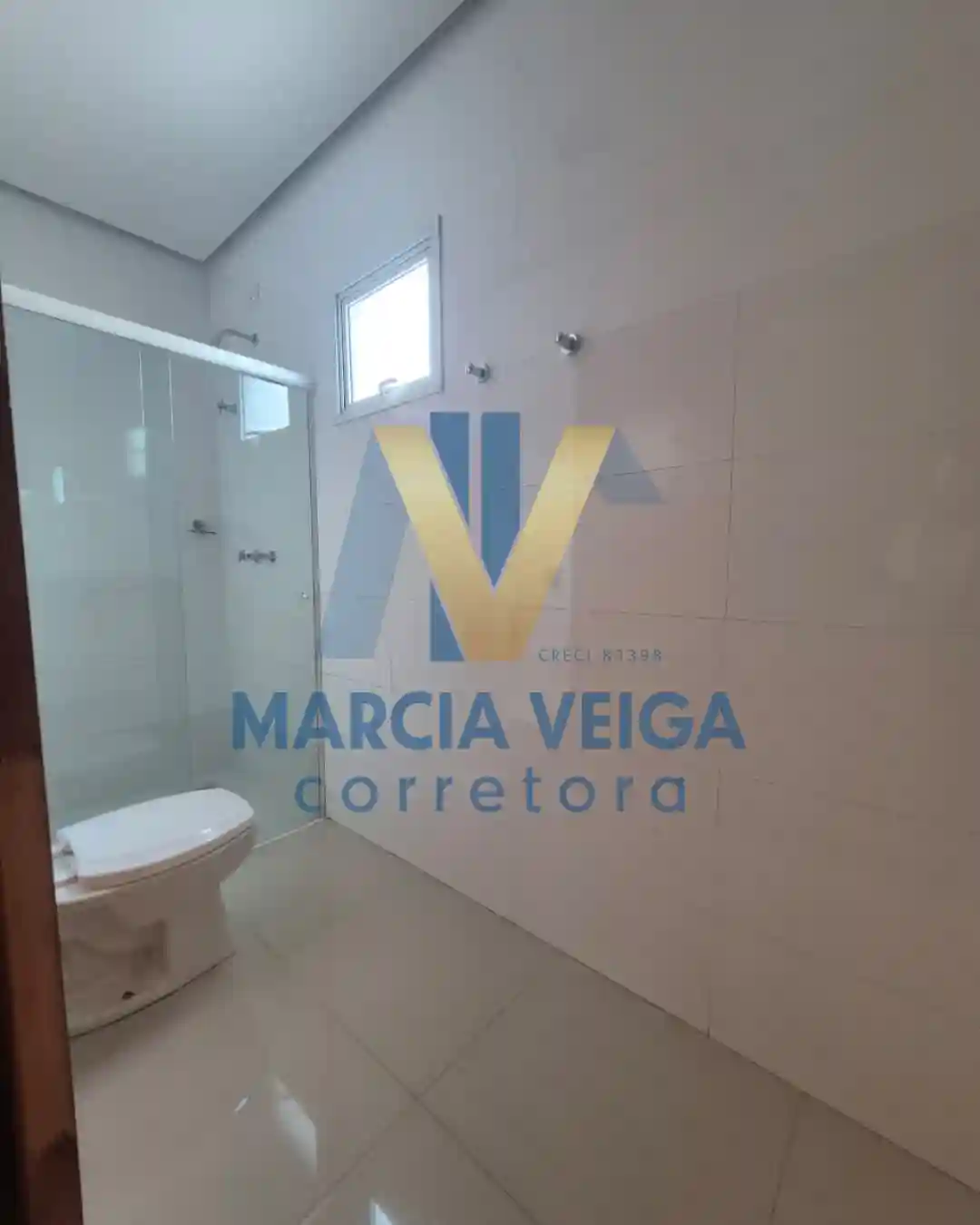 Casa de Condomínio com 3 quartos à venda, 320m² — foto 6 de 37