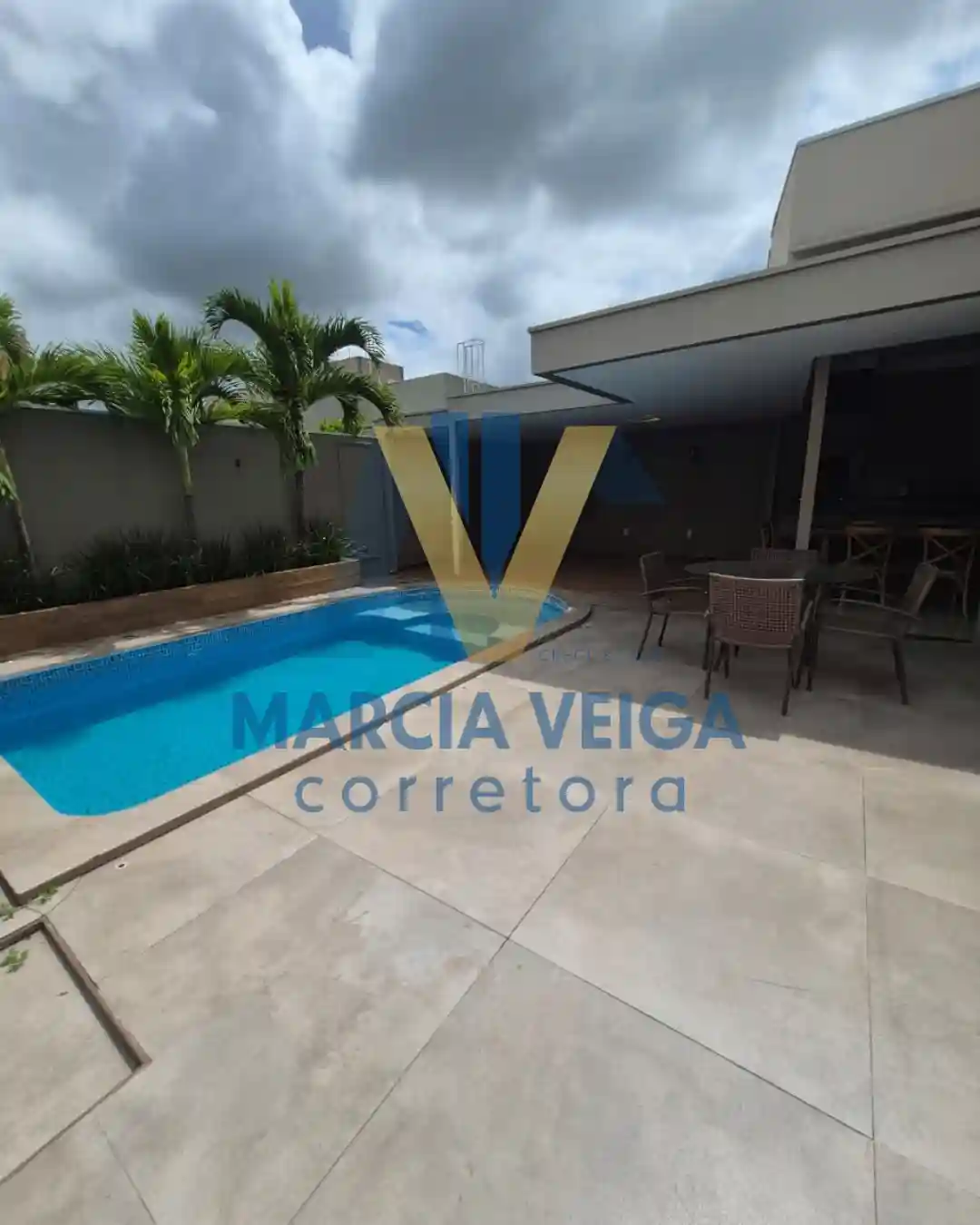 Casa de Condomínio com 3 quartos à venda, 320m² — foto 11 de 37