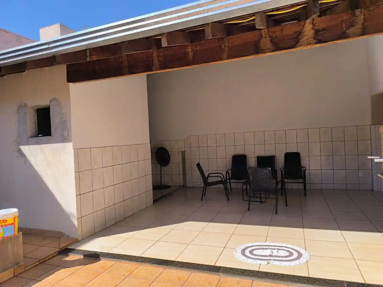 Casa com 3 quartos à venda, 275m² — foto 15 de 17
