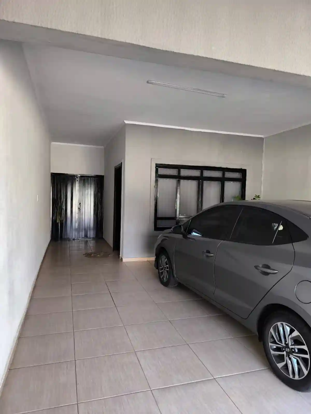Casa com 3 quartos à venda, 275m² — foto 1 de 17