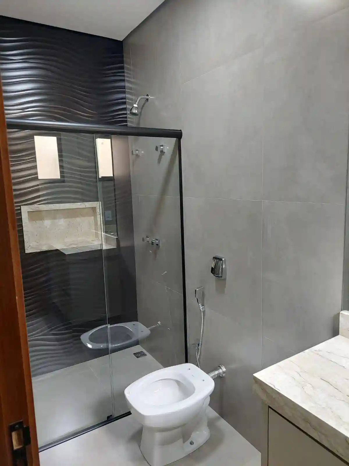 Casa de Condomínio com 3 quartos à venda, 253m² — foto 8 de 18