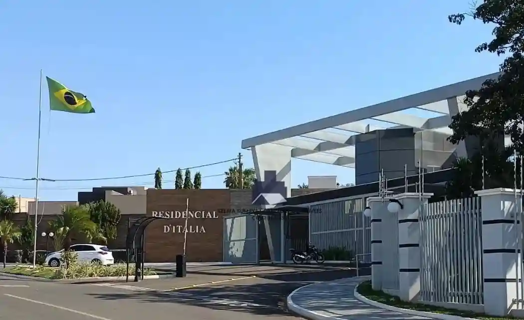 Terreno / Lote / Condomínio  à venda, 450m² — foto 2 de 4