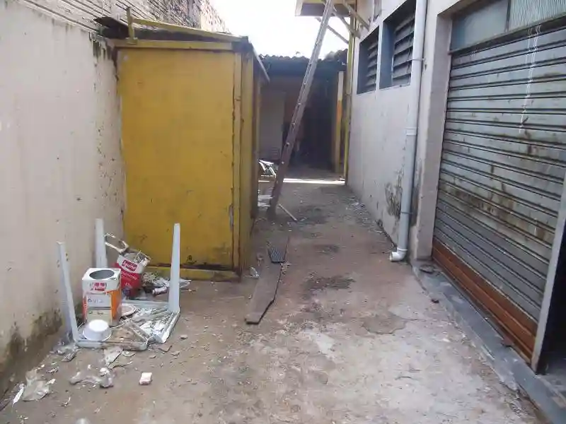 Loja / Salão / Ponto Comercial  à venda, 600m² — foto 11 de 12