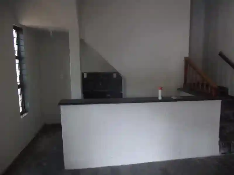 Loja / Salão / Ponto Comercial  à venda, 600m² — foto 3 de 12