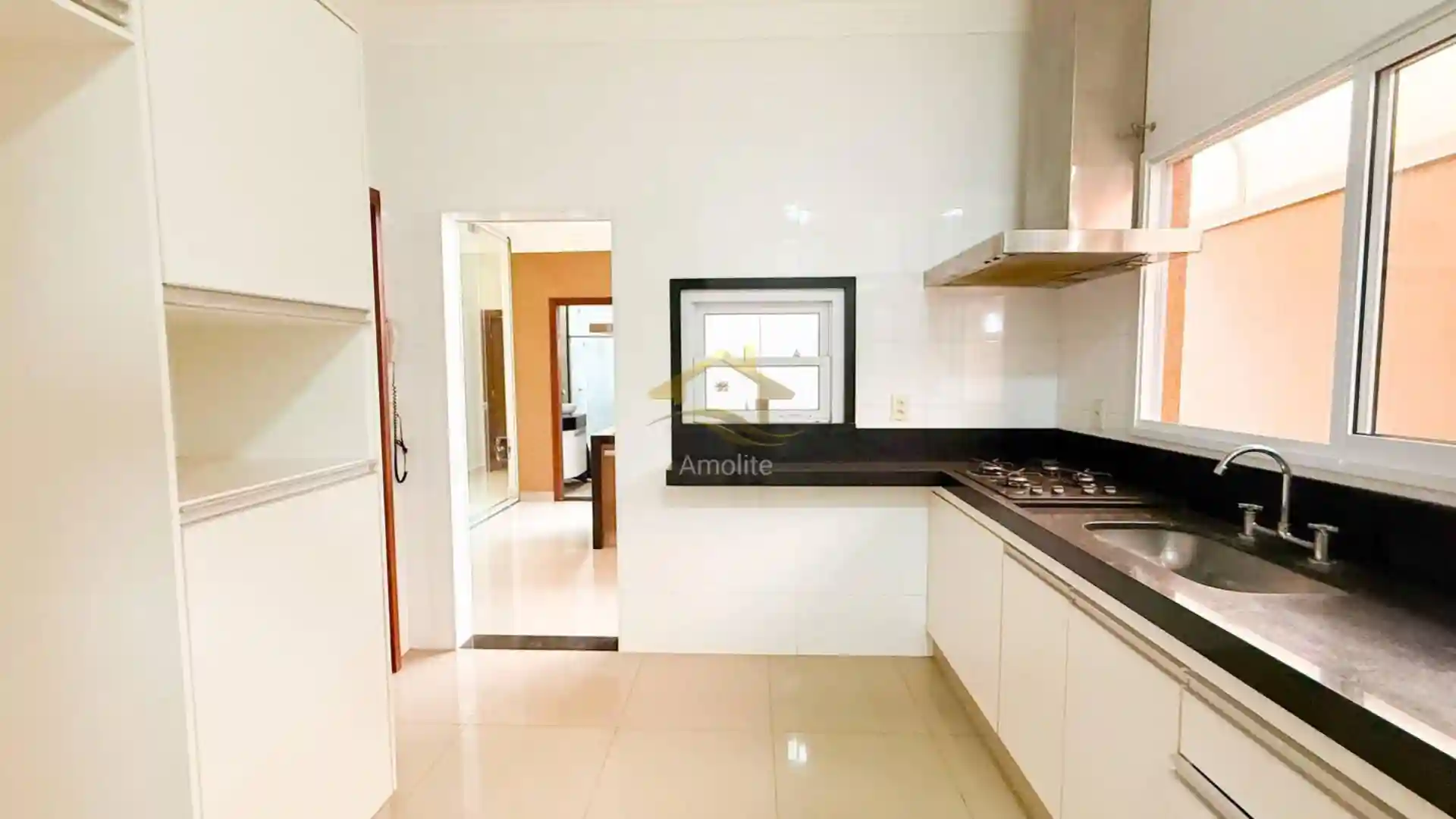 Casa de Condomínio com 3 quartos à venda, 170m² — foto 11 de 23