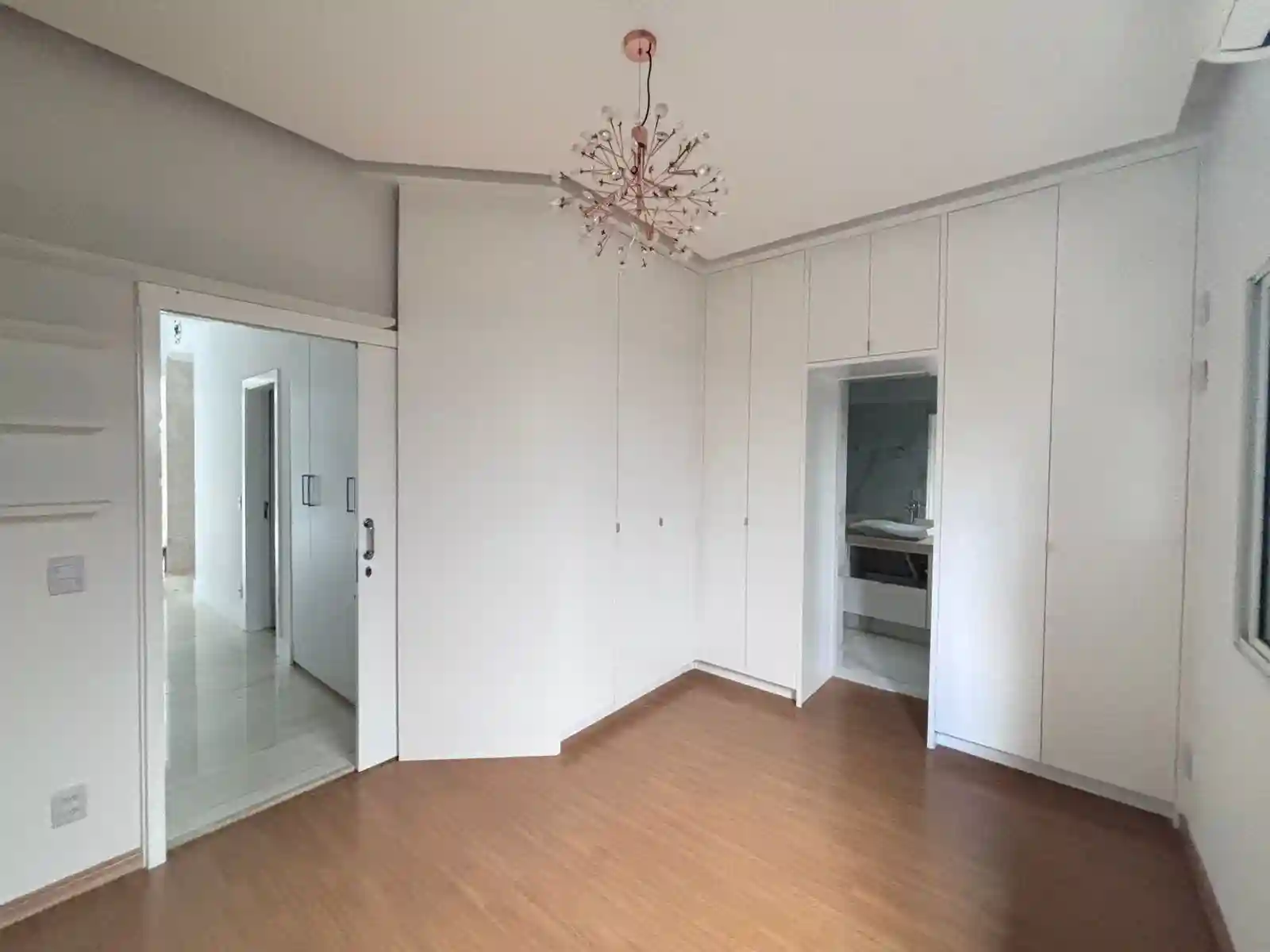Casa de Condomínio com 3 quartos à venda, 415m² — foto 18 de 33