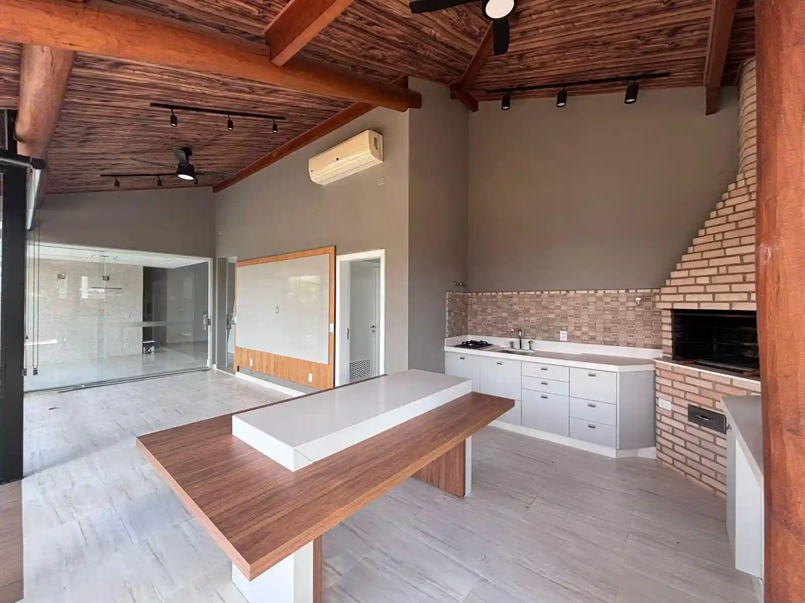 Casa de Condomínio com 3 quartos à venda, 415m² — foto 29 de 33