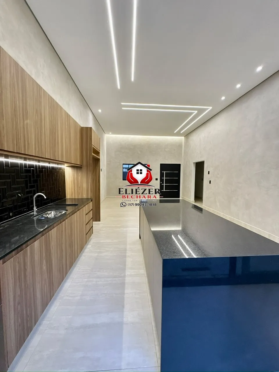 Casa com 3 quartos à venda, 120m² — foto 2 de 18