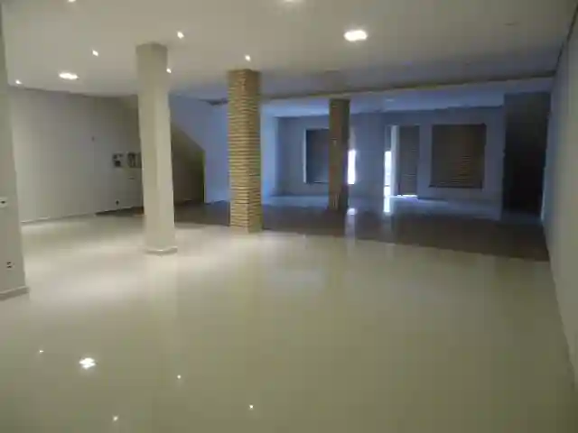 Loja / Salão / Ponto Comercial para aluguel — foto 7 de 25