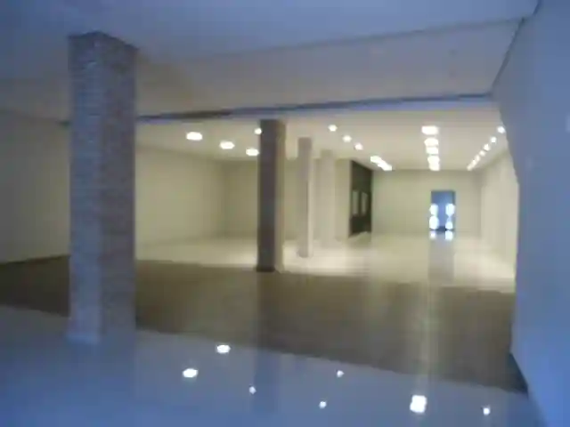 Loja / Salão / Ponto Comercial para aluguel — foto 5 de 25