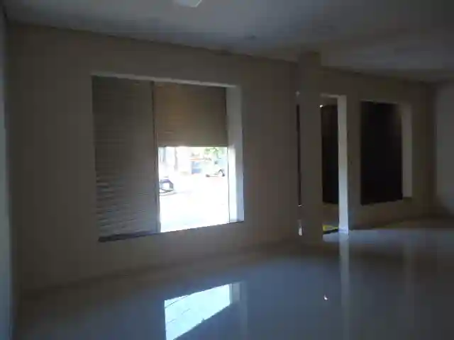 Loja / Salão / Ponto Comercial para aluguel — foto 4 de 25