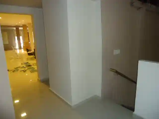 Loja / Salão / Ponto Comercial para aluguel — foto 18 de 25