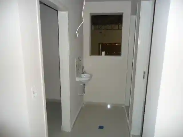 Loja / Salão / Ponto Comercial para aluguel — foto 12 de 25