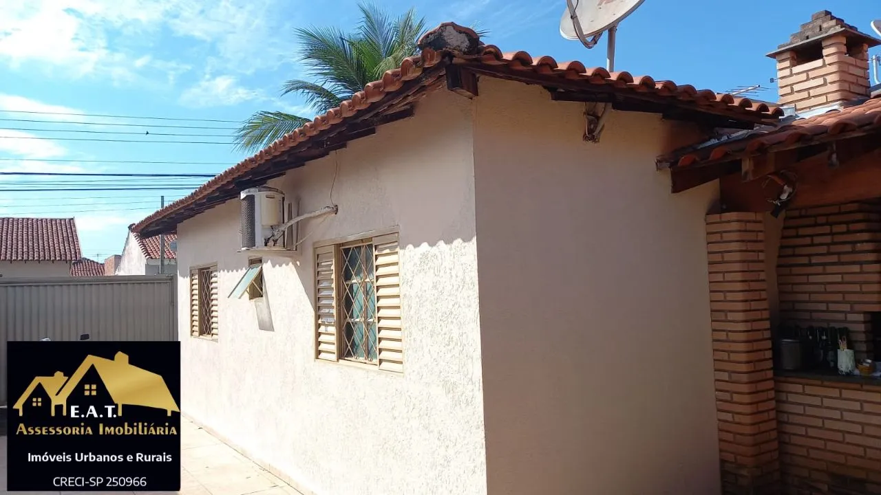 Casa à venda — foto 3 de 6