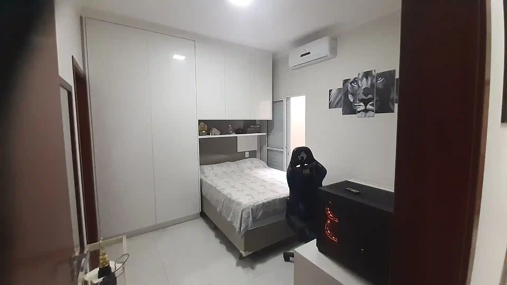 Casa com 3 quartos à venda, 200m² — foto 18 de 19