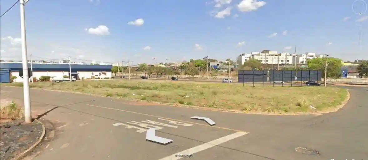 Terreno / Lote / Condomínio  à venda, 4250m² — foto 5 de 14