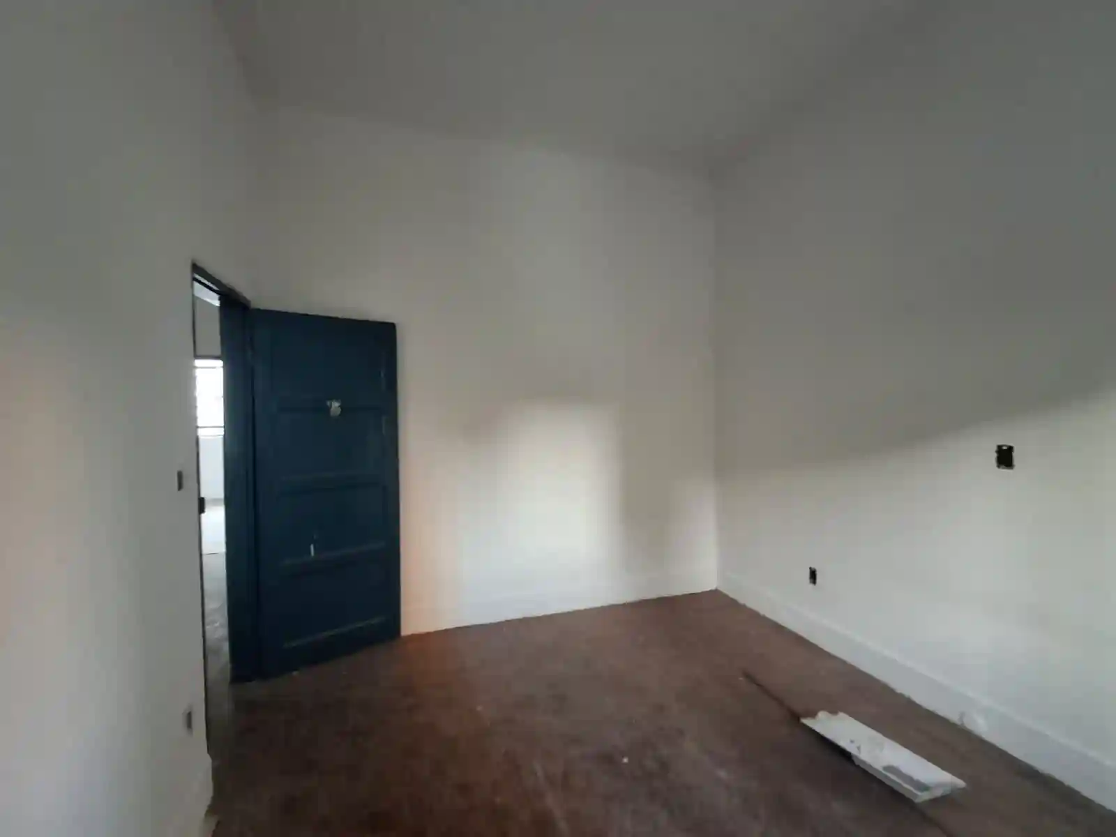 Casa com 2 quartos para aluguel, 90m² — foto 3 de 9