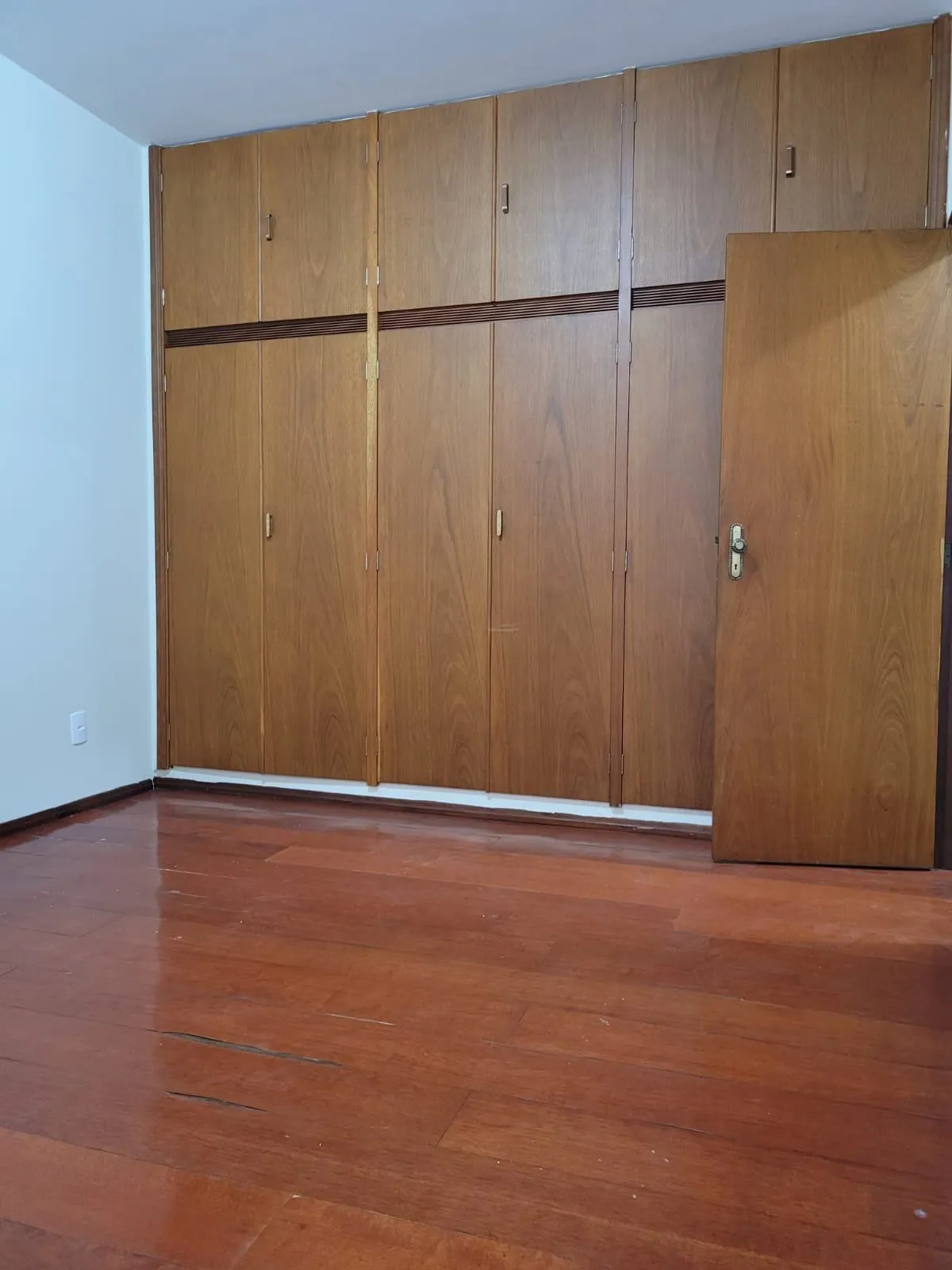 Apartamento com 3 quartos à venda, 140m² — foto 19 de 27