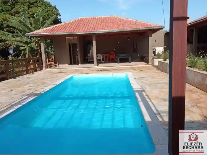 Fazenda / Sítio / Chácara com 3 quartos à venda, 1000m² — foto 2 de 60